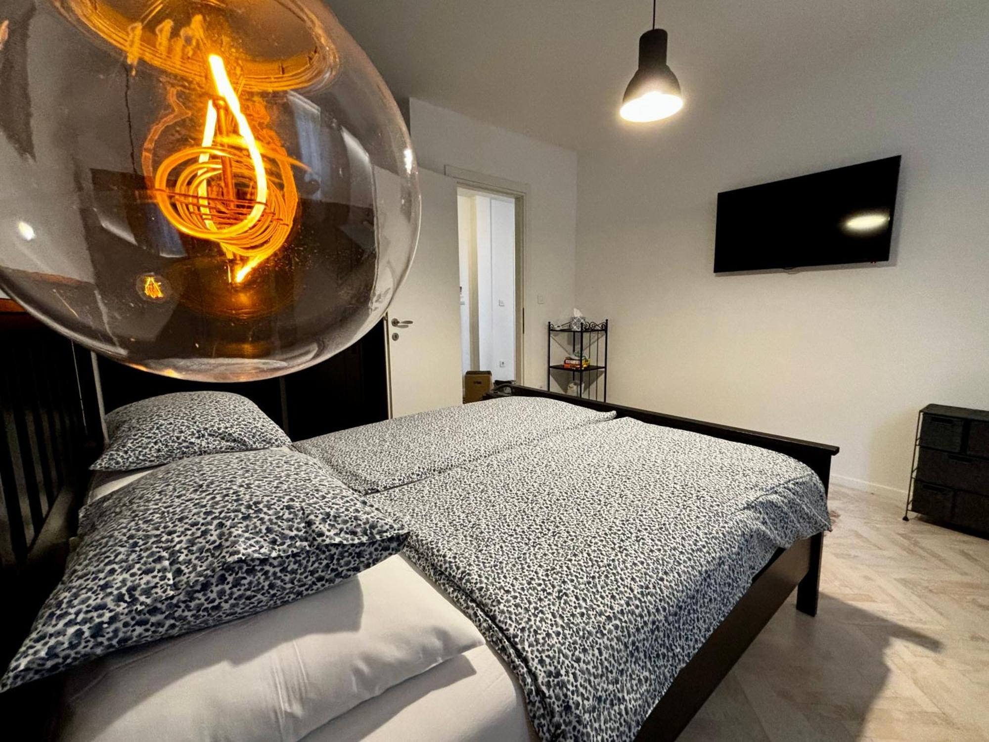 Split Right Place****Cozy And Completely New Esterno foto